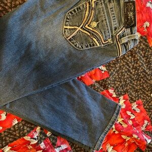 Miss Me Dark Blue Capri Jean pants with Embroidered Back Pocket